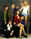 cast009.jpg (75065 bytes)