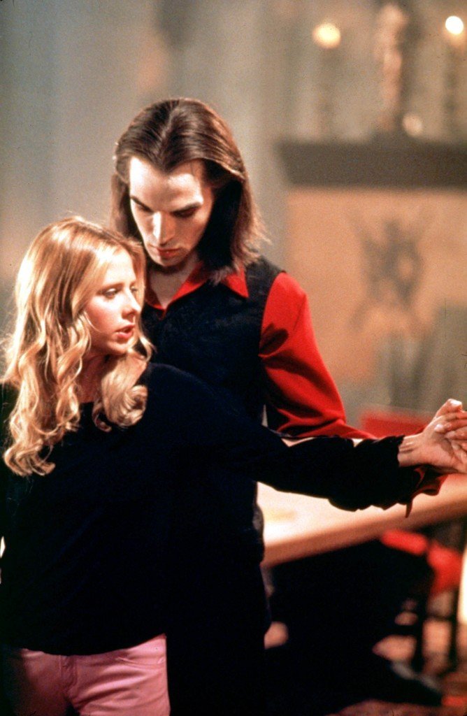 s5 Buffy b5x01 04-XL