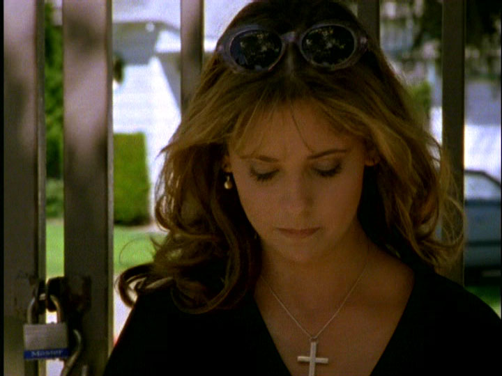 s1 Buffy b1x02 sc 19-L