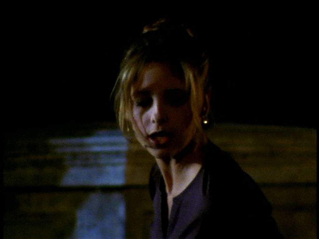 s1 Buffy b1x05 sc 01-M