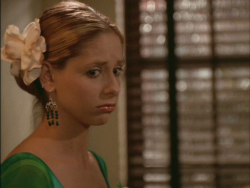 s6 Buffy b6x16 sc 02-L