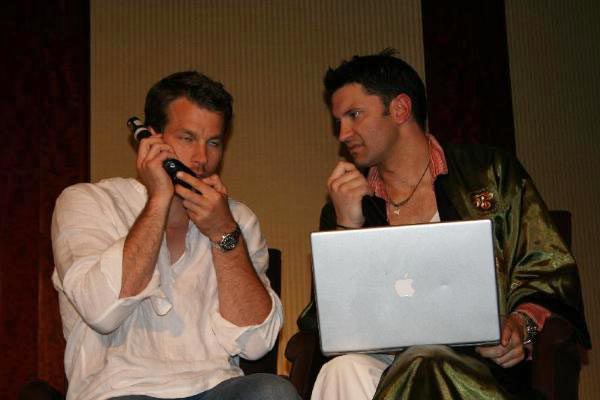 buffy-angel-firefly-cast-booster-bash-convention-july-2005-candid-photos-mq-161.jpg
