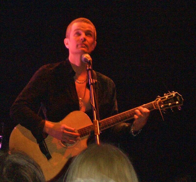 james-marsters-live-in-five-tour-at-carling-academy-islington-01.jpg