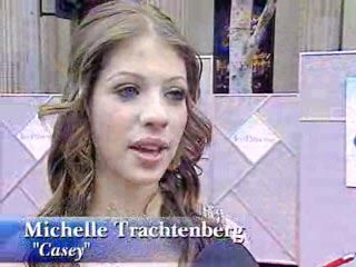 michelle-trachtenberg-ice-princess-premiere-red-carpet-tv-report-lq-10.jpg