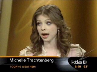michelle-trachtenberg-ktla-show-april-2005-screencaps-mq-064.jpg