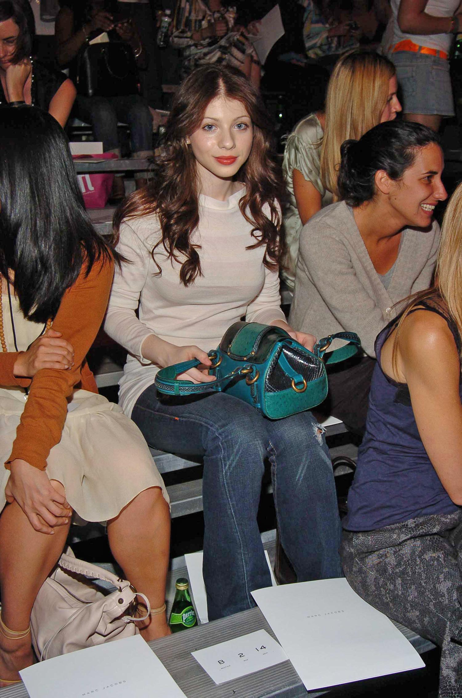michelle-trachtenberg-marc-jacobs-spring-2006-collection-hq-01-1500.jpg