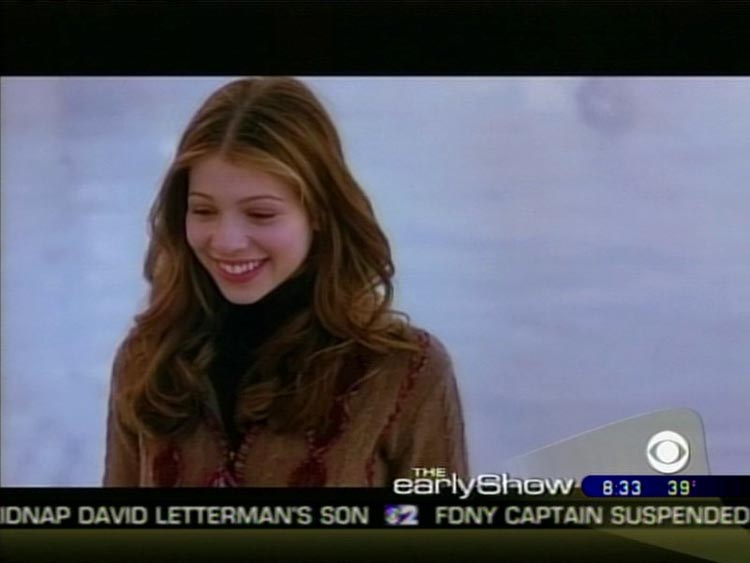 michelle-trachtenberg-the-early-show-cbs-march-18-2005-screencaps-gq-01.jpg